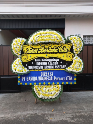 Papan Bunga Duka di Selopamioro
